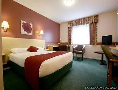 Days Bradford M62 Cleckheaton