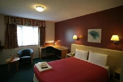 Days Bradford M62 Hotel