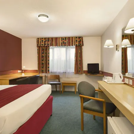 Days Bradford M62 Hotel 3*