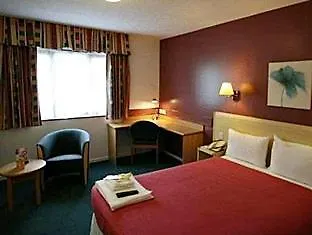 Days Bradford M62