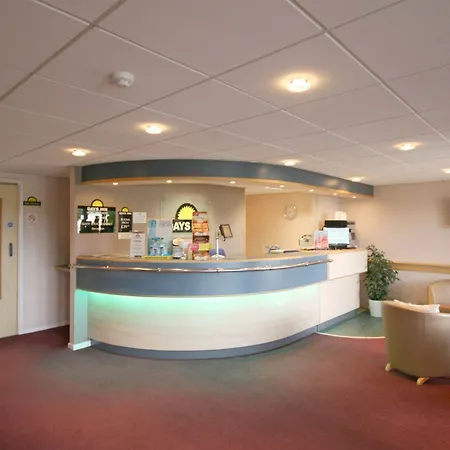 Days Bradford M62 Cleckheaton